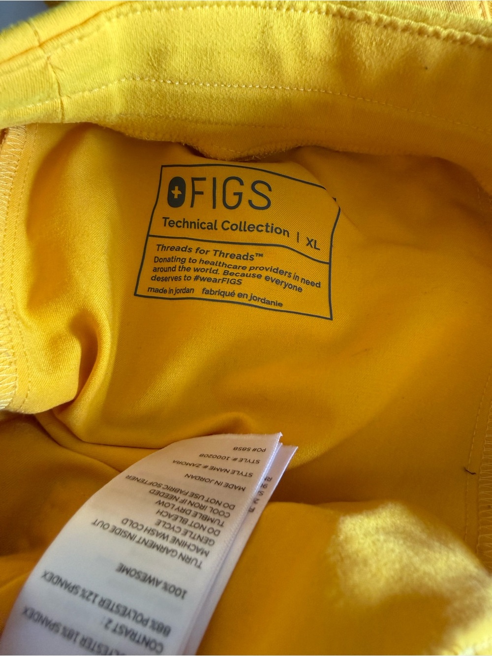 FIGS Women’s Golden Yellow Scrub Set with Maroon Drawstring - Picture 3 of 3